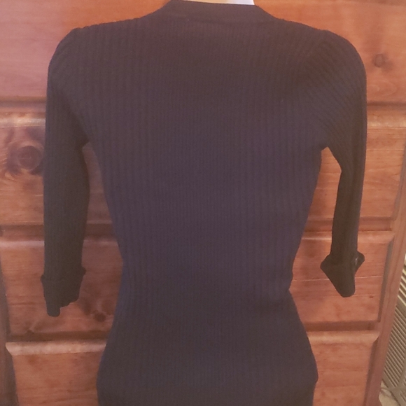 Pink rose sweater - Picture 6 of 11